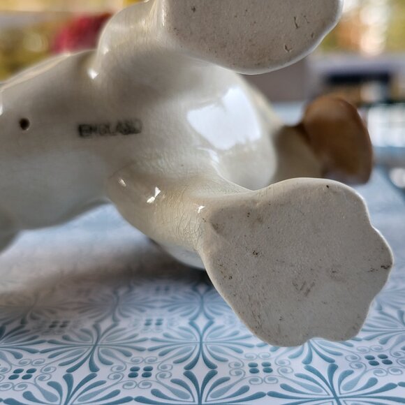 Vintage Bassett Hound Dog Figurine Porcelain England - Picture 16 of 16